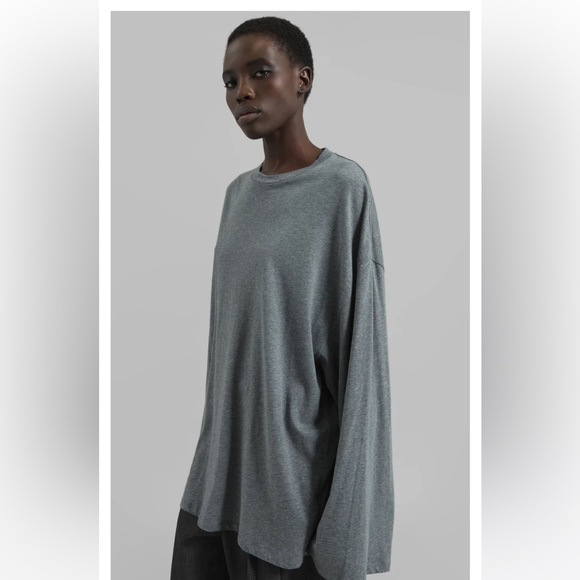 Like New The Frankie Shop Rio Oversized Sleeve Tee in Dark Grey Melange - Picture 5 of 15